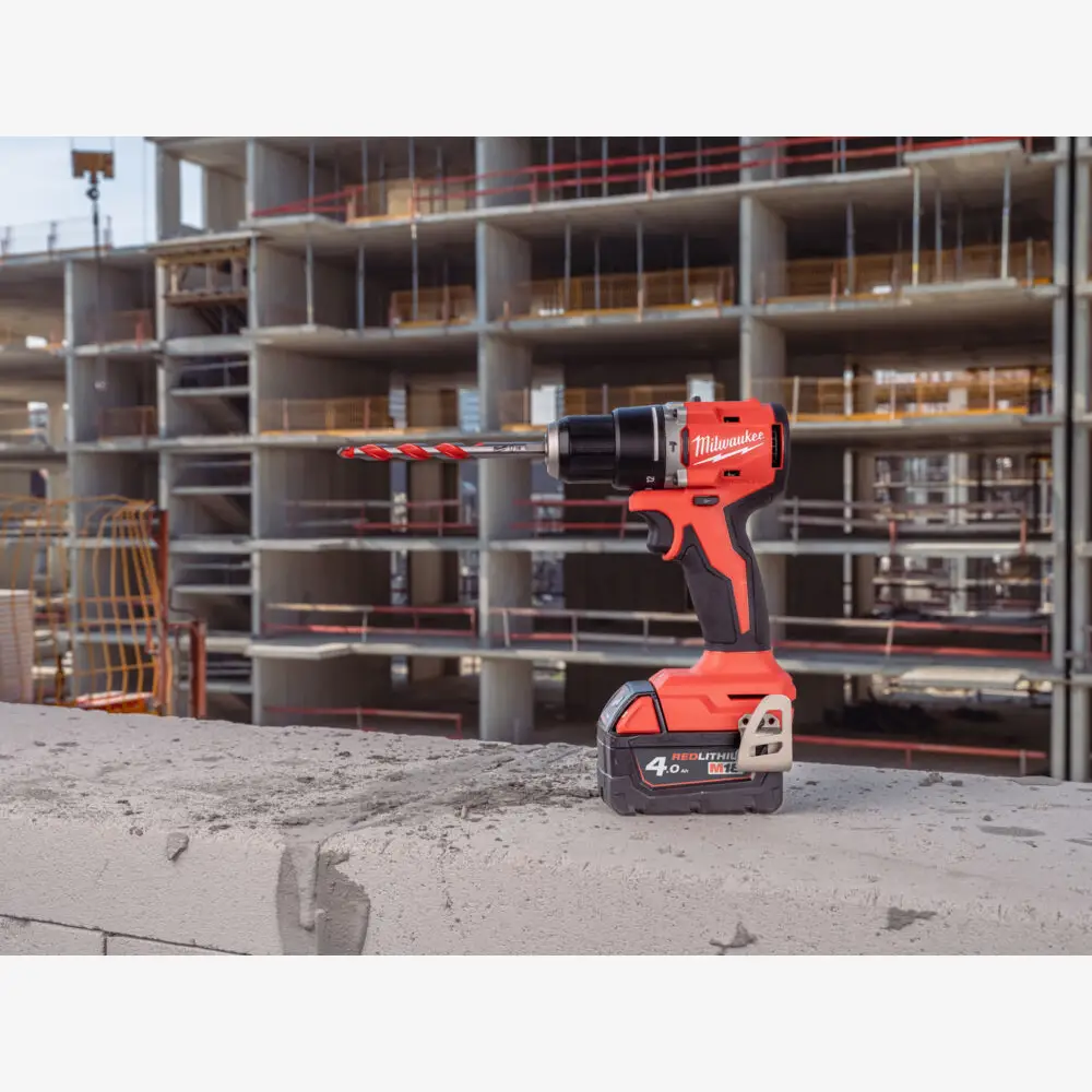 Дриль-шурупокрут з ударом акумуляторний MILWAUKEE, M18 BLPDRC-402C 