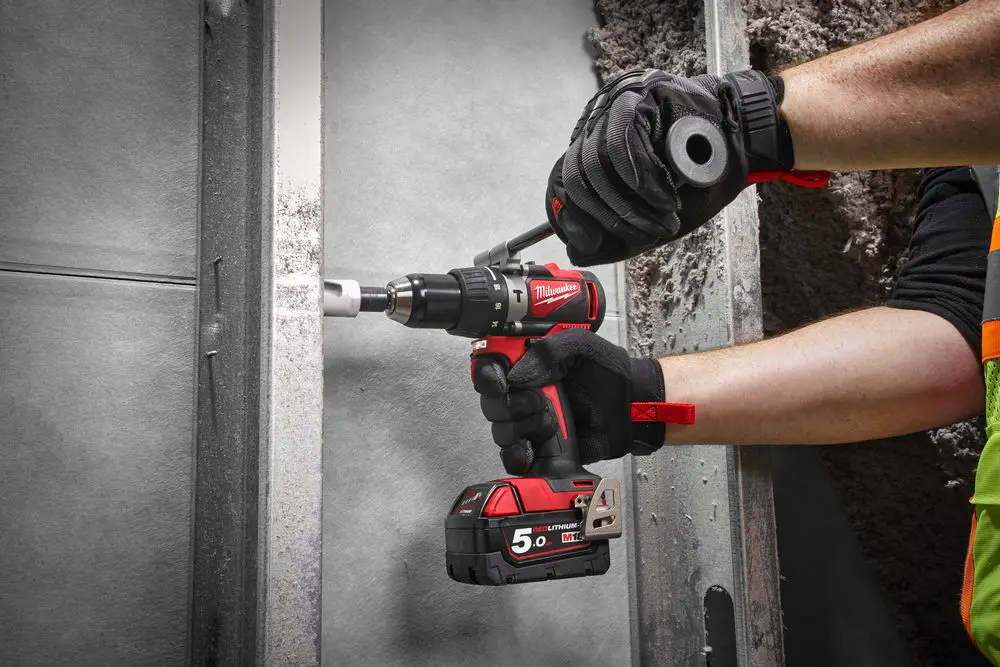 Дриль-шурупокрут з ударом акумуляторний MILWAUKEE, M18 BLPD2-502X 